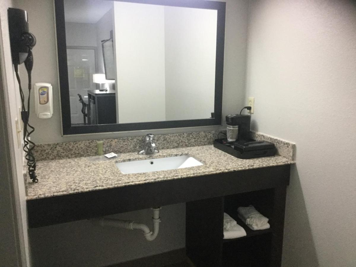 Muskogee Inn And Suites Dış mekan fotoğraf