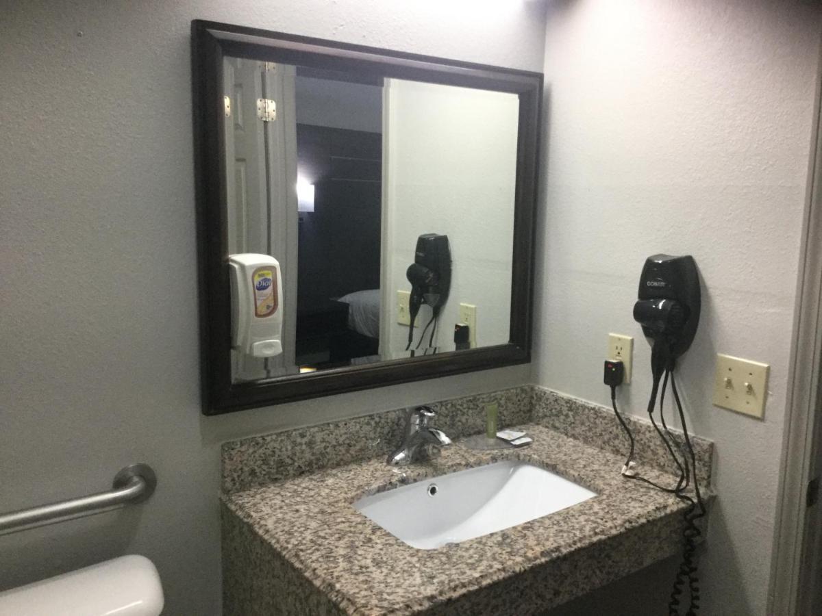 Muskogee Inn And Suites Dış mekan fotoğraf
